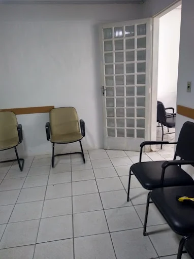 Sala de espera da Clínica Policlin
